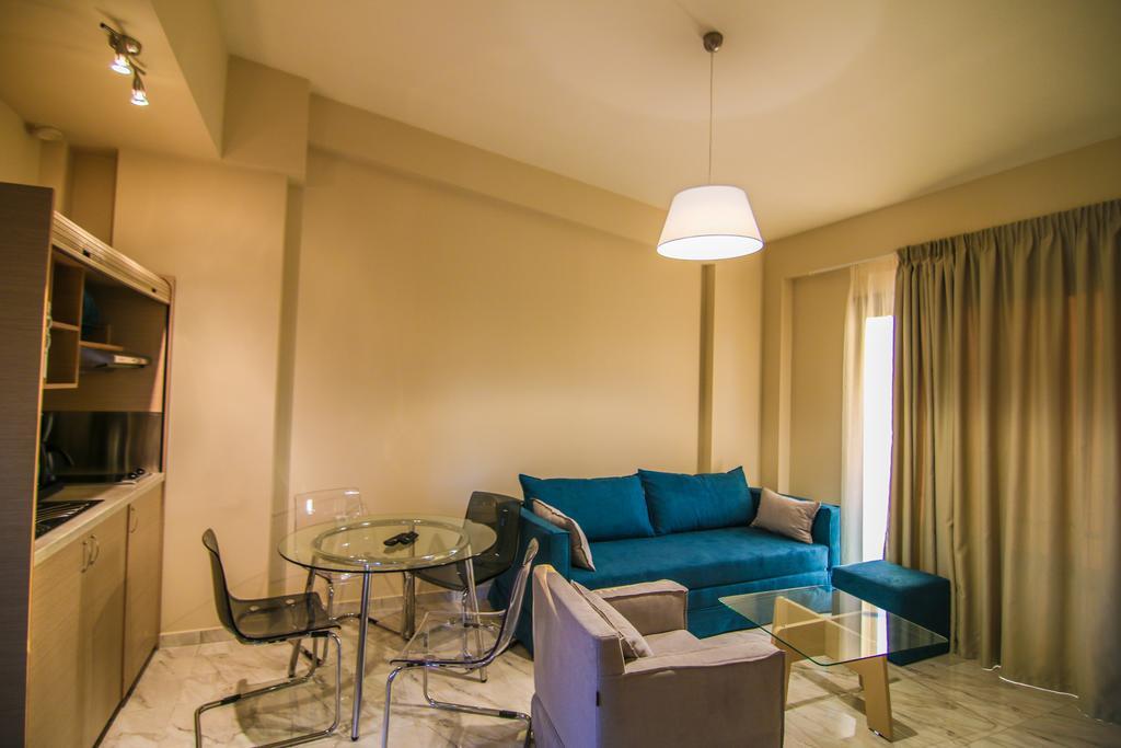 Amphipolis Deluxe Apartments Ofrinion Bagian luar foto